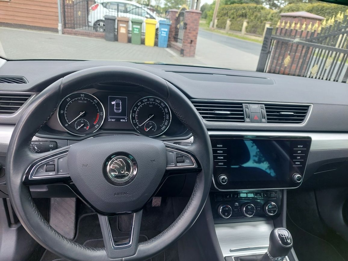 Skoda Superb III 2.0 tdi 2019 lift