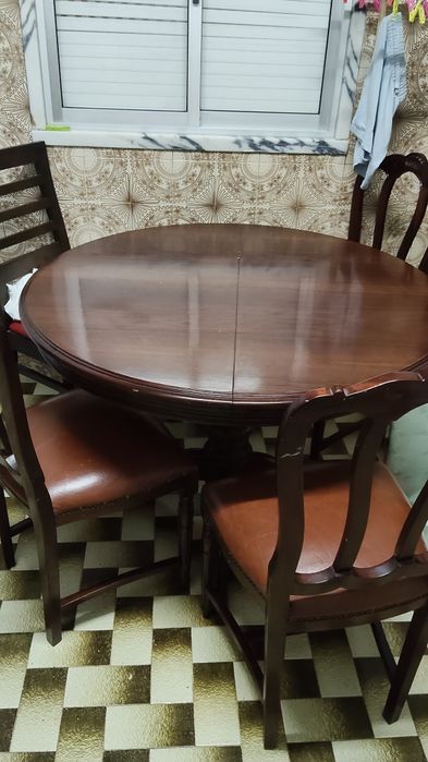 Vende uma máquina de lavar EA mesa