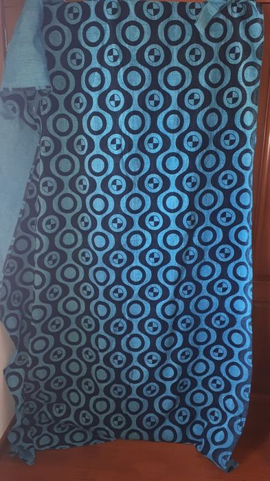 Redução de preço! Só 7€! Cortinados azuis de bom tecido