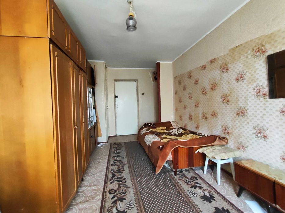 MZ, Продаж просторої кімнати 24 м² у центрі міста