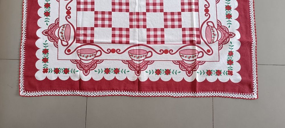 Toalha decorativa cozinha bordada crochê