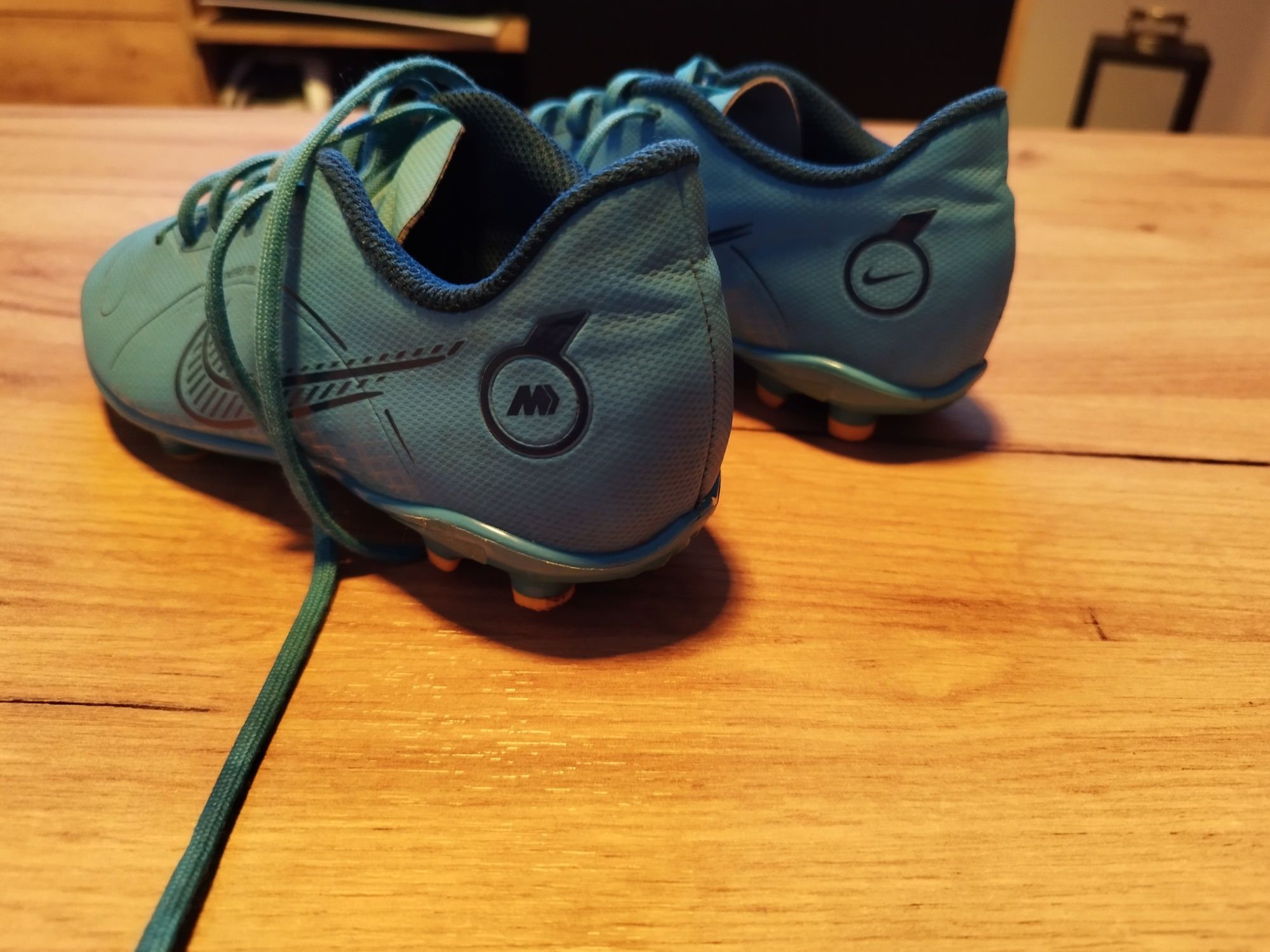 Korki , Lanki , NIKE Mercurial rozmiar 32