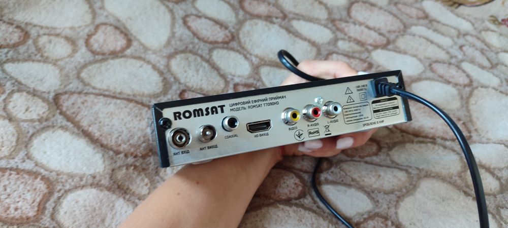 Продаж тюнера приставки Т2. ТОРГ