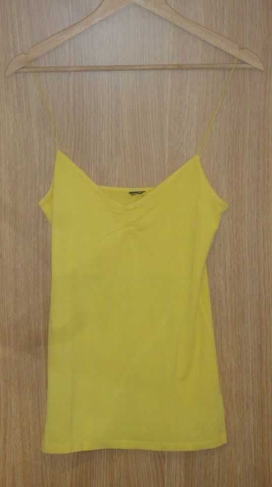 Top de senhora amarelo Bershka