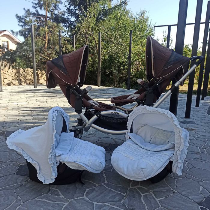 Коляска для двійні