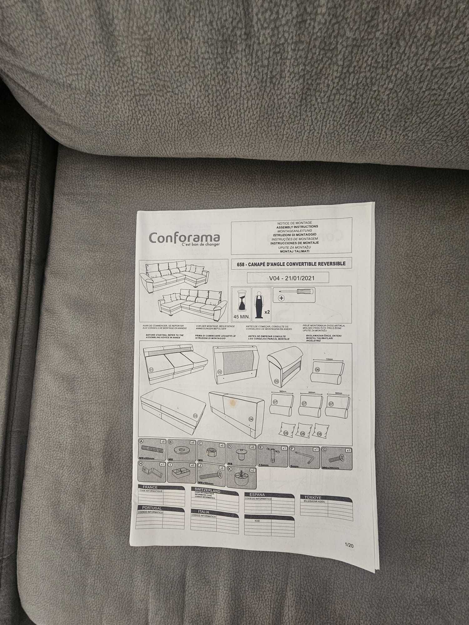 Sofá cinzento Conforama