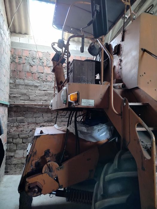 Kombajn zbożowy Bizon Zo 56 1988r