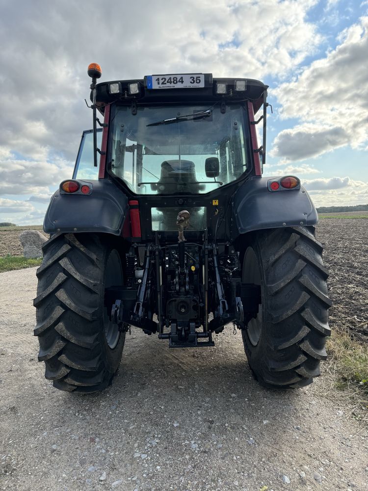 Ciągnik Valtra T121 najładniejsza w PL