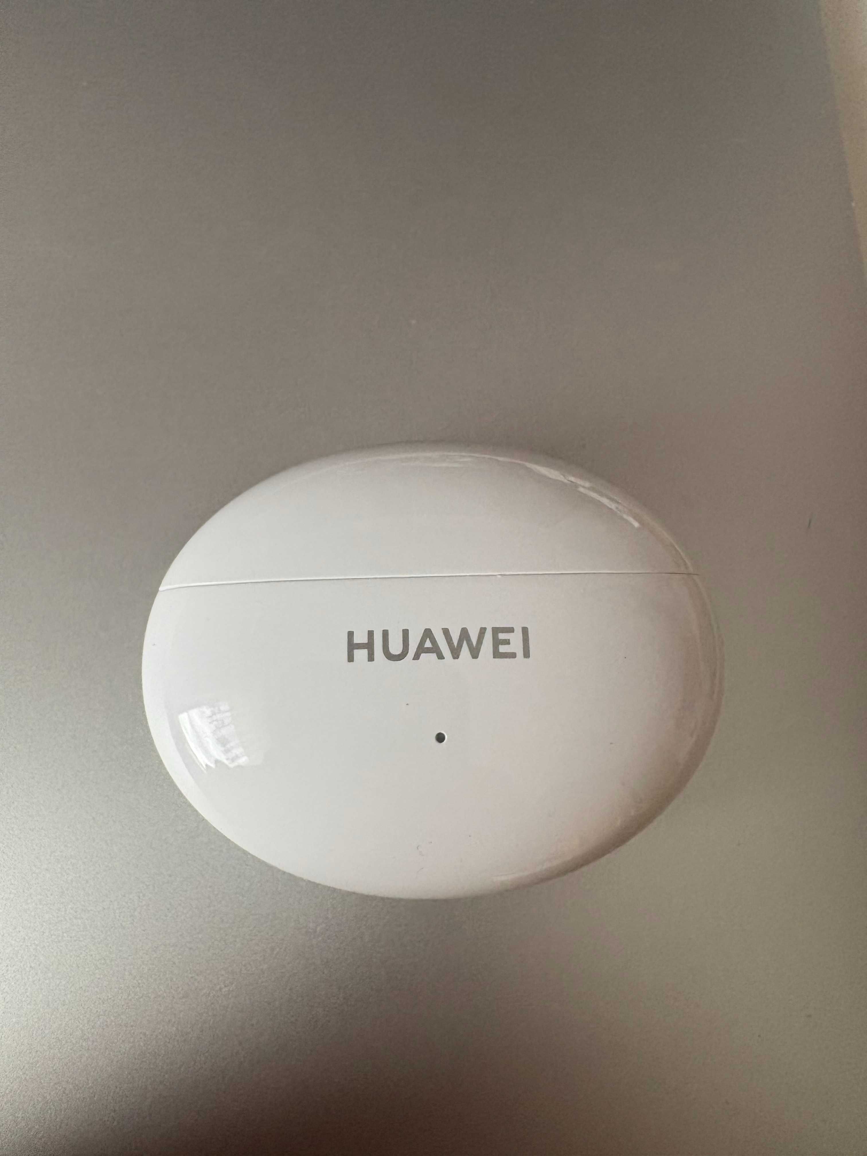 Huawei Freebuds 6i etui ładujące białe nowe