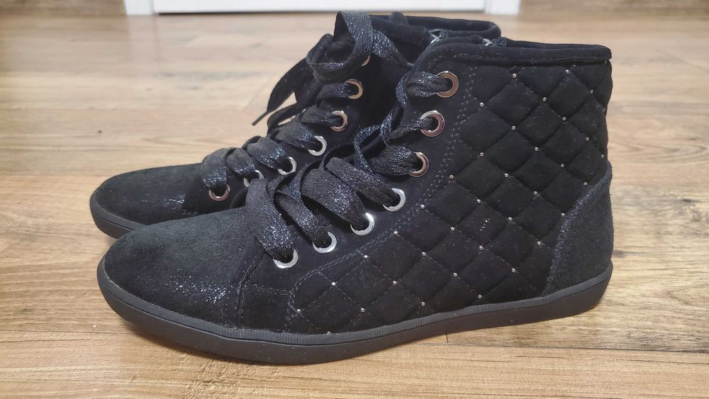 Жіночі черевики Carlo Pazolini 36