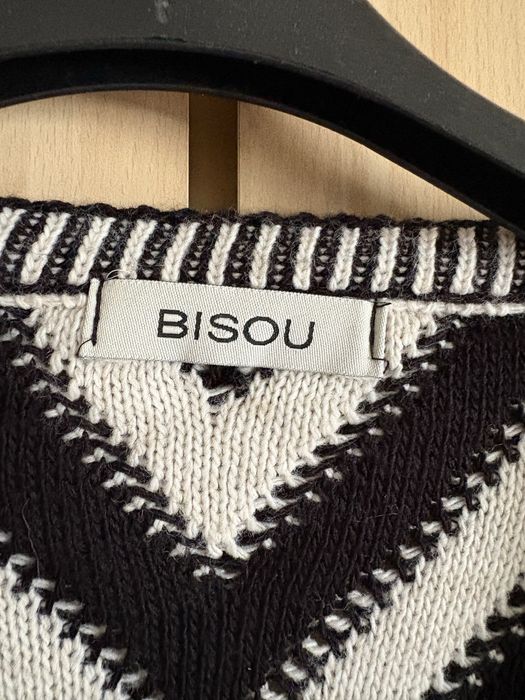 Biało-czarny sweterek