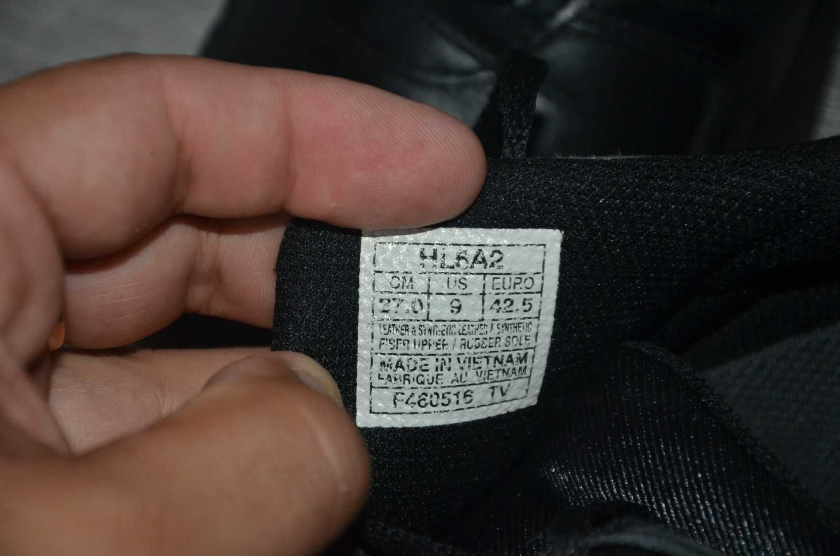 Продам кросівки Фірма Asics Gel-Lyte III.