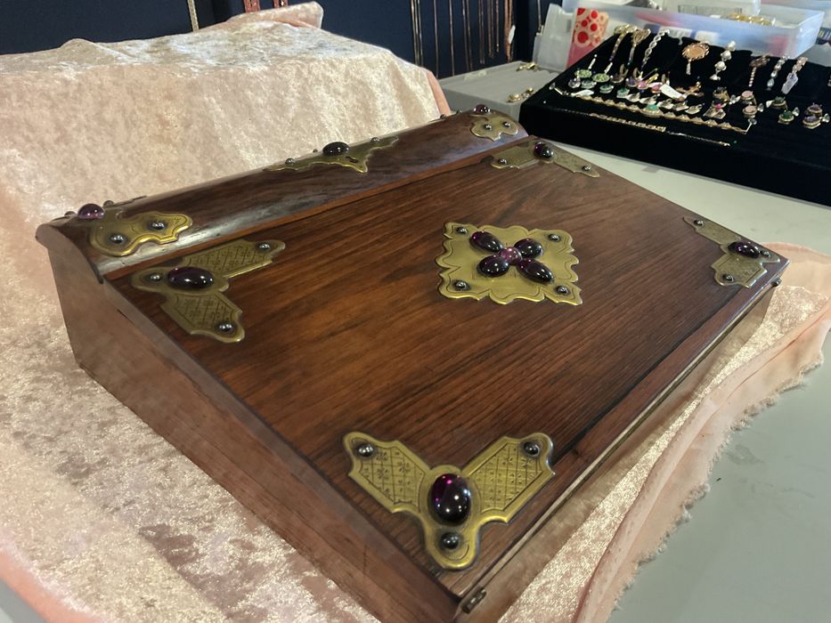 Caixa /slop escritório portatil inglês 32x25x09cm