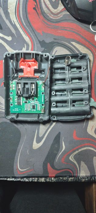 Безщітковий шуруповерт