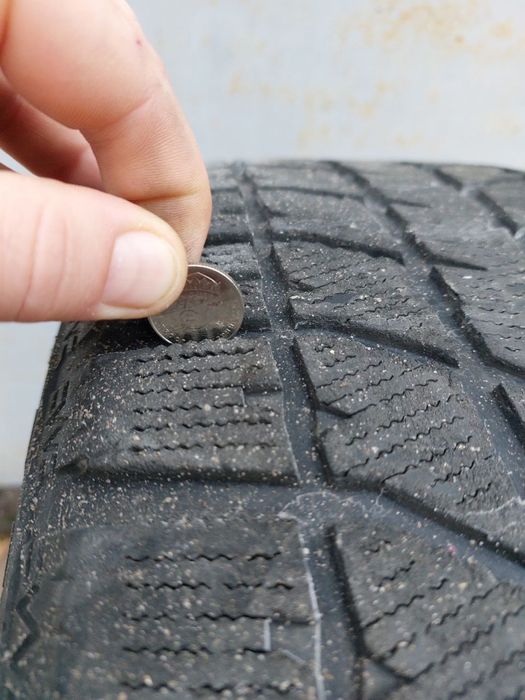 Bridgestone blizzak 225 55 17 комплект