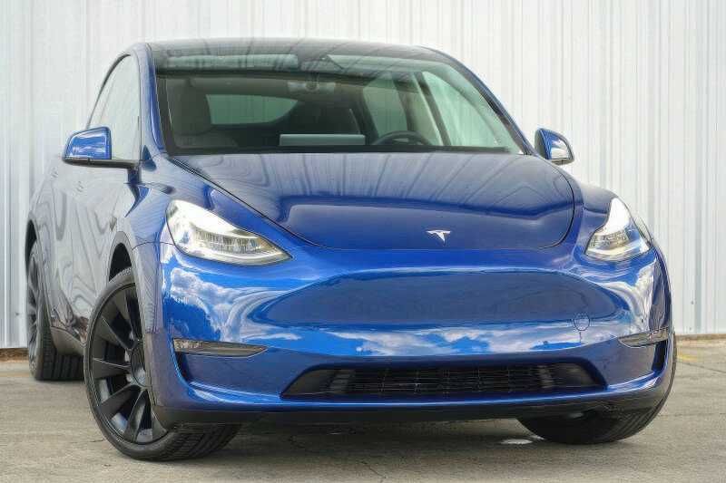 2023 Tesla Model Y Long Range
