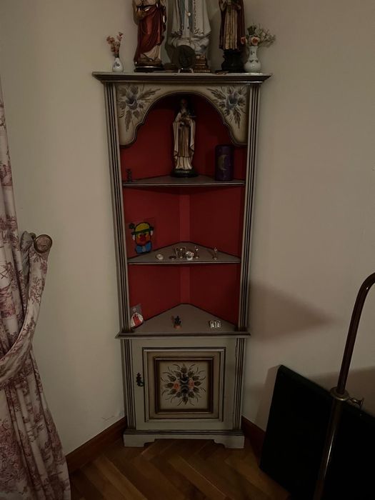 Móvel de canto madeira