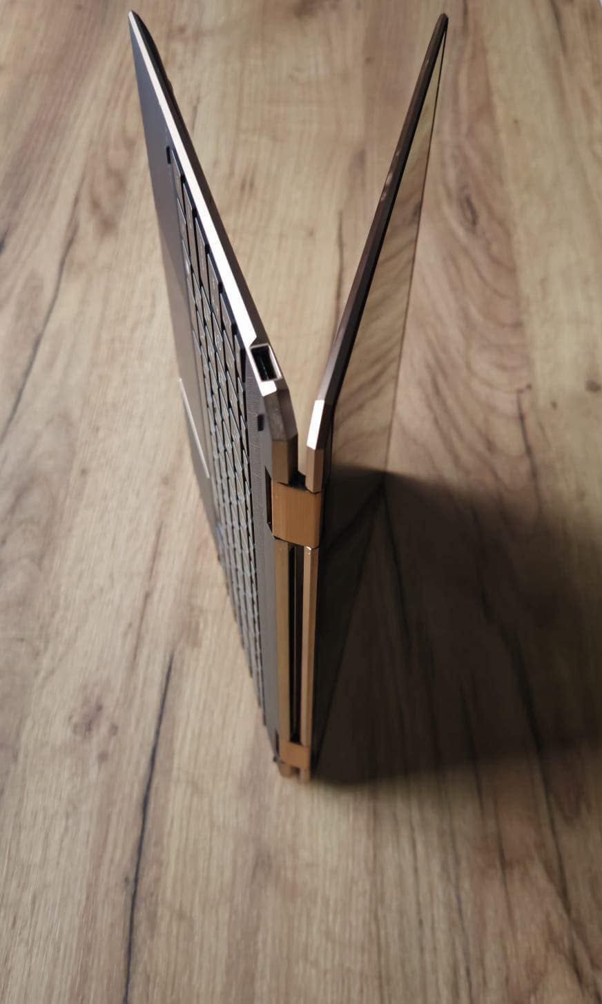 Laptop HP Spectre x360 Convertible 14