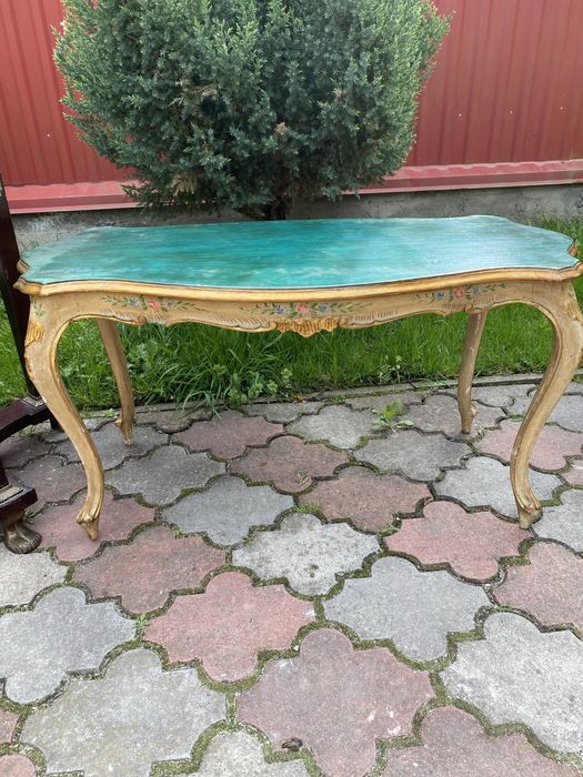 Нстолик журнальний