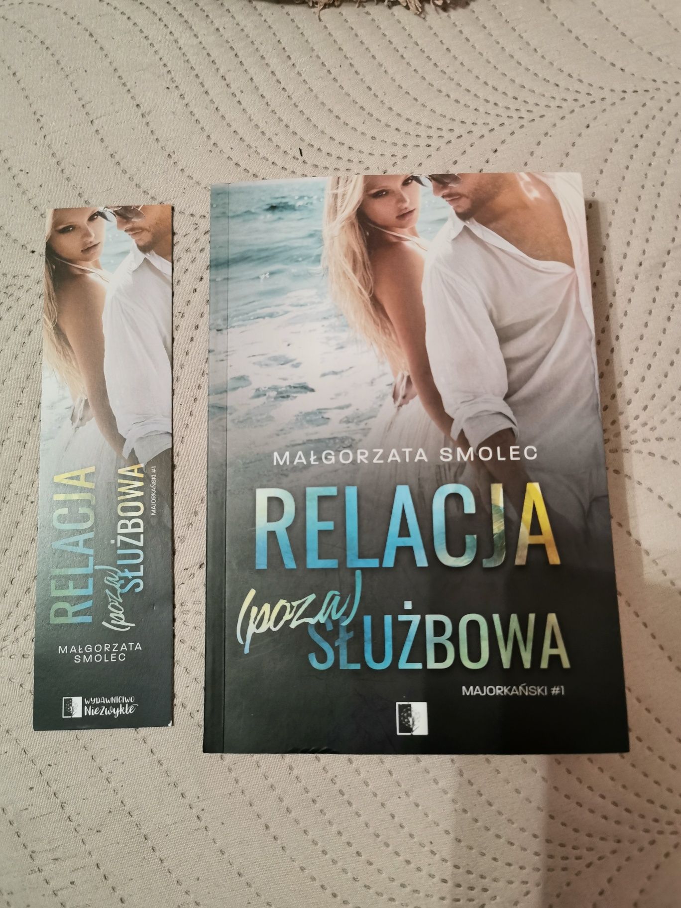 Relacja (poza) służbowa Małgorzata Smolec książka