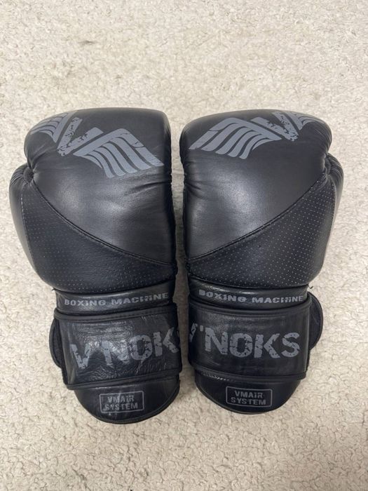 Продам перчатки vnoks