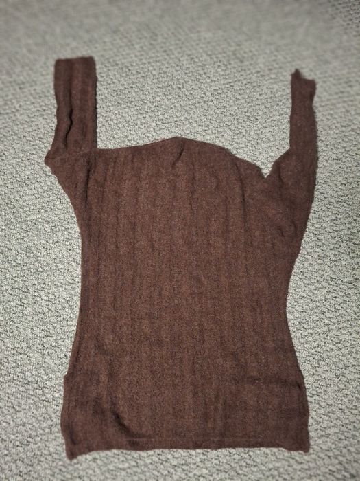 Светр асіметричний, р. L. Zara