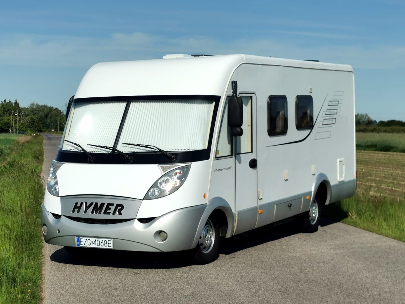 Wynajmę luksusowy kamper HYMER integra bez limitu kilometrów Sierpień