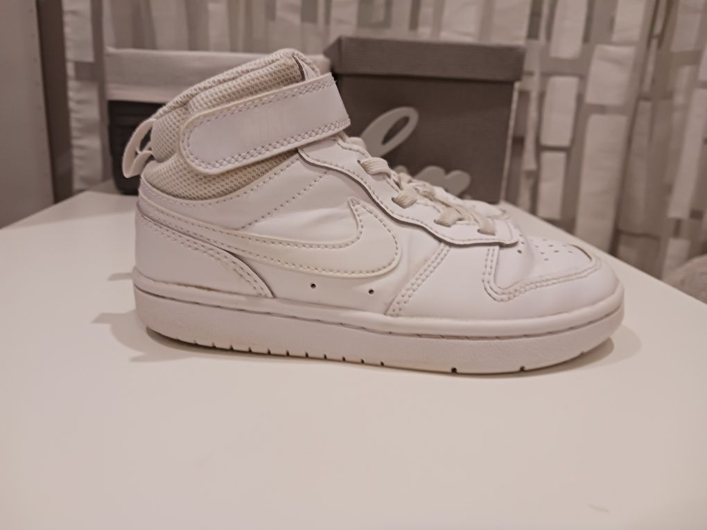 Ténis bota Nike 29