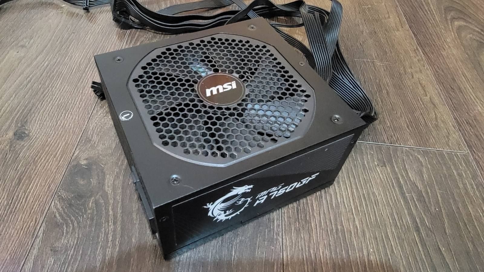 Блок питания msi A750GF 80plus Gold