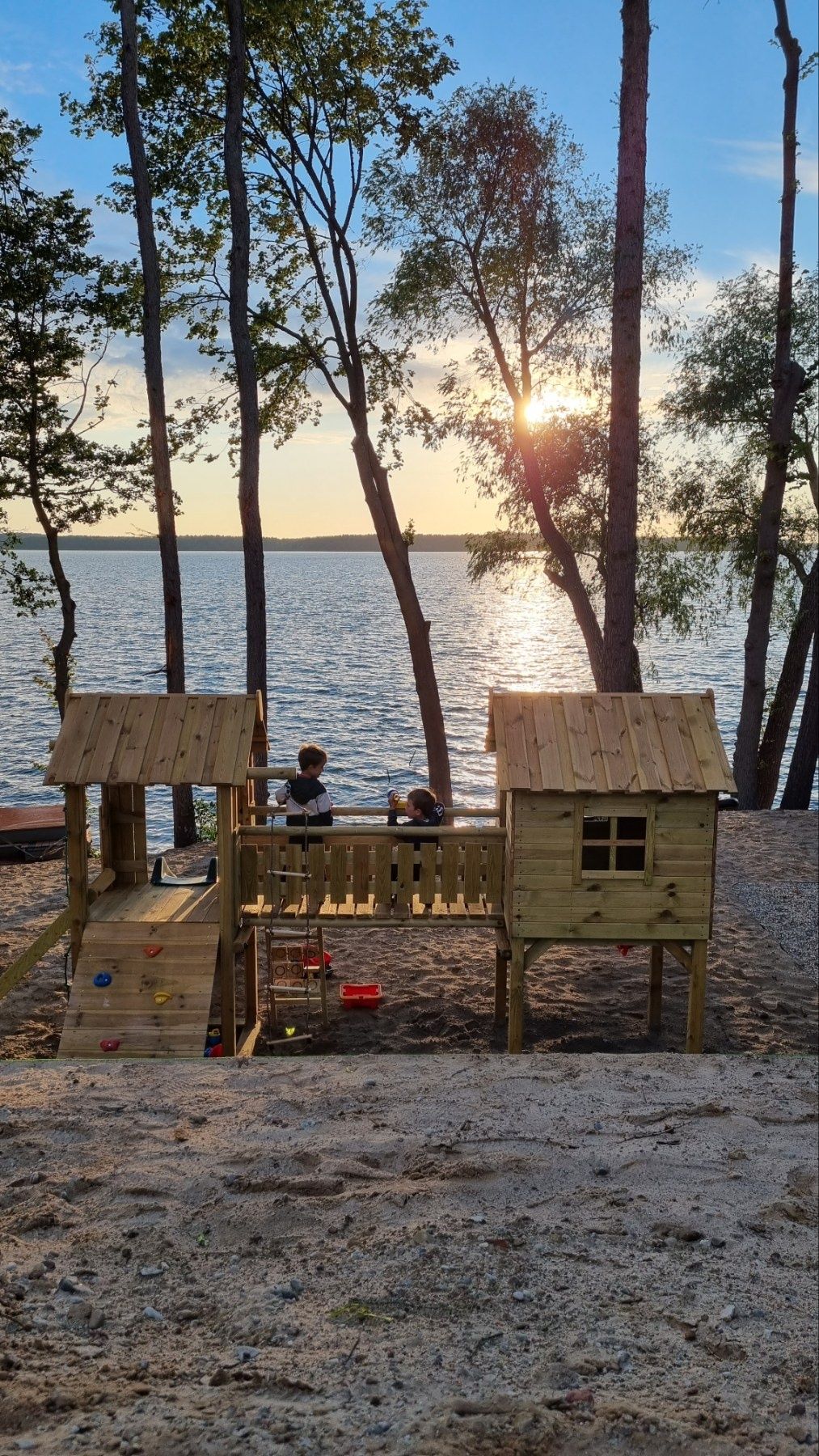 Dom "Nad Jeziorem" plaża, sauna, bania, Mazury, Kruklanki.