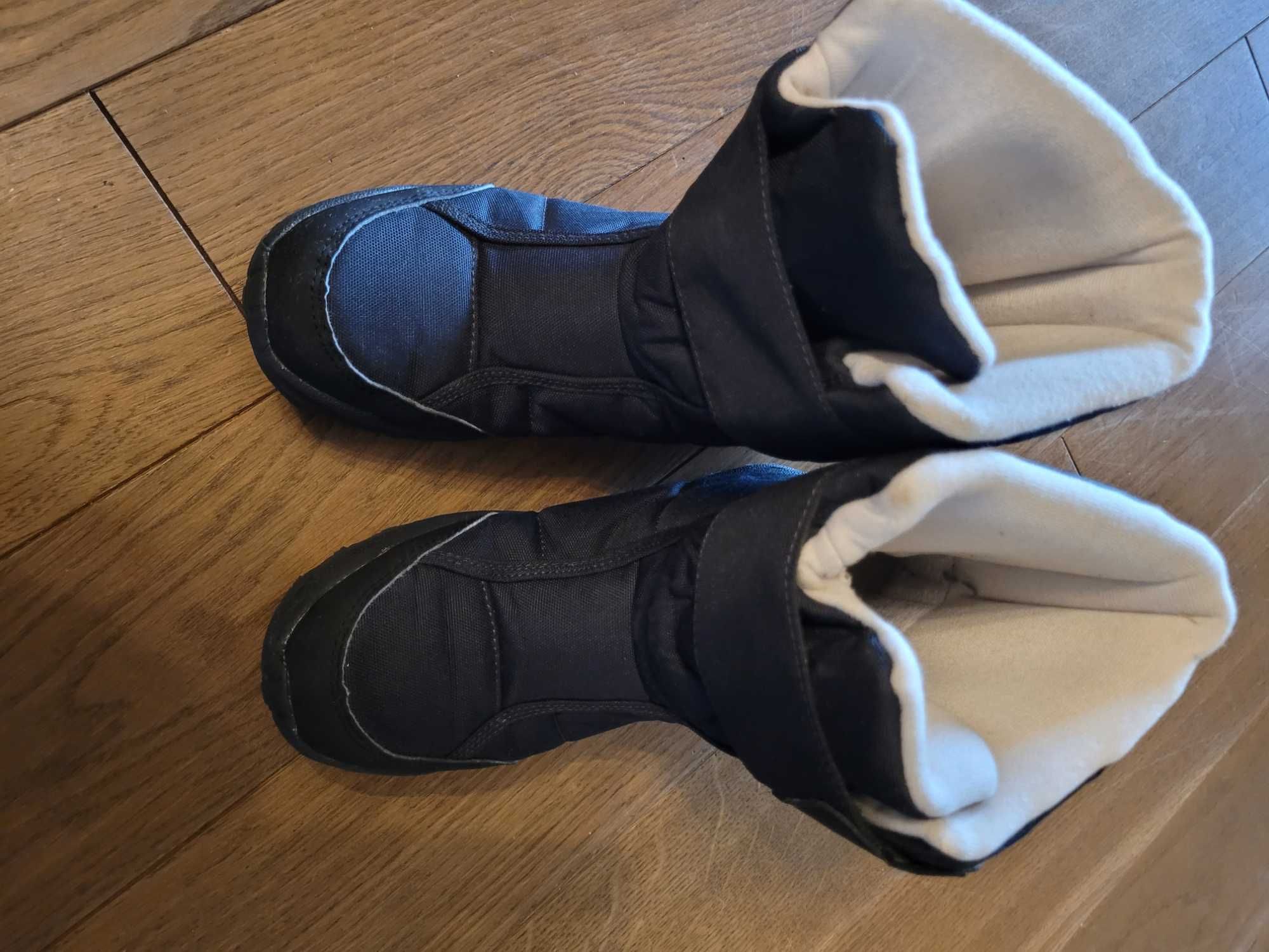 Buty zimowe śniegowce