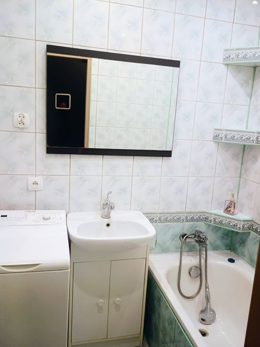 Mieszkanie 2 pokojowe z balkonem w centrum miasta bez podzielników.