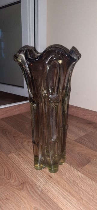 Ваза кольорова темна