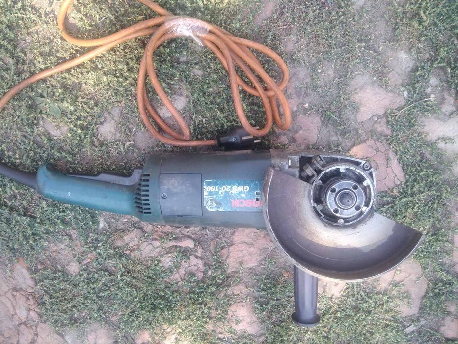 Продам болгарку BOSСH 180 круг
