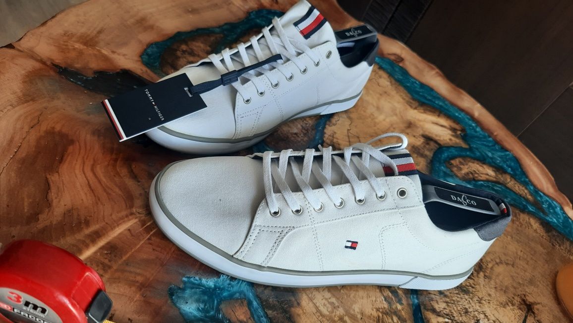 Buty trampki firmy Tommy Hilfiger