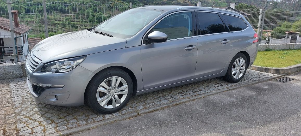 Peugeot 308 1.6 HDI Allure 120 Cv.