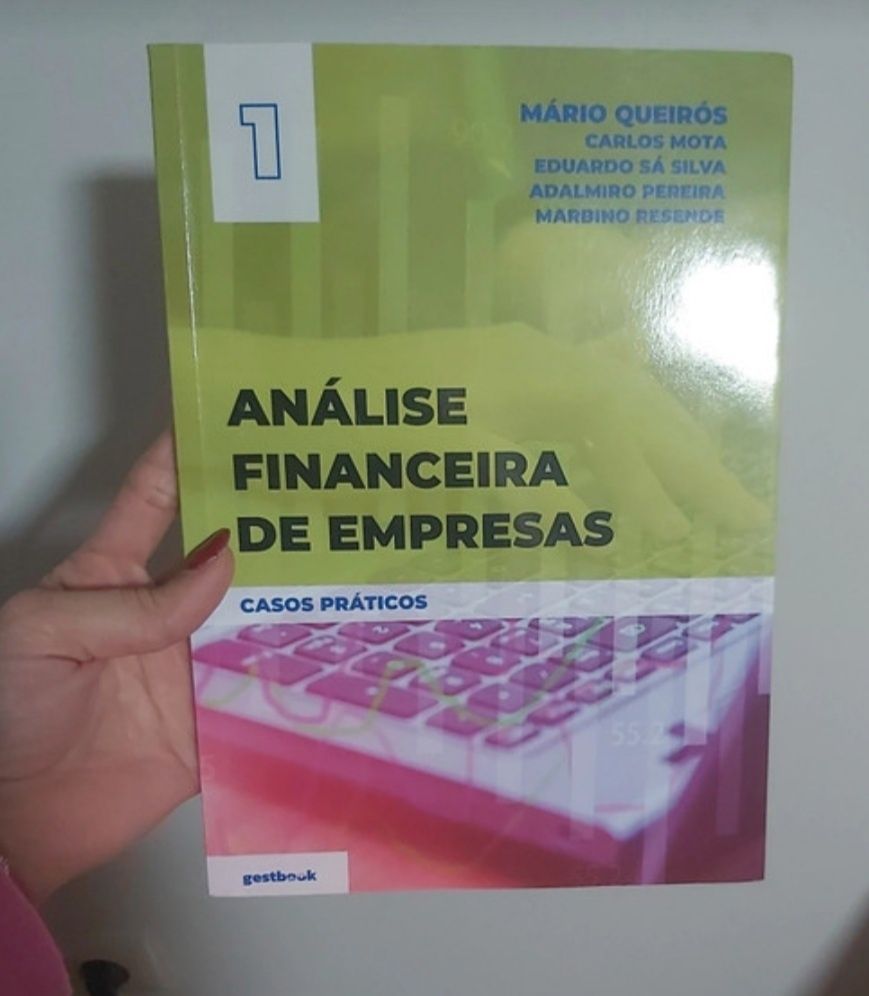 Livro (faculdade)