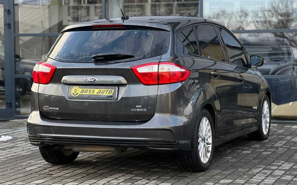Ford C-Max 2016 року