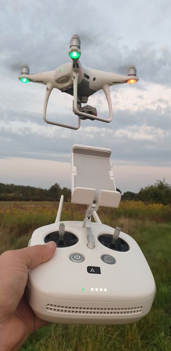 Dji phantom 4 Advanced w bdb stanie