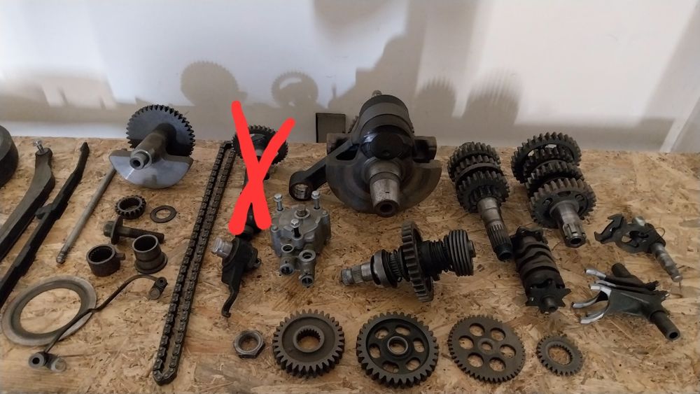 Części silnika honda xr600r