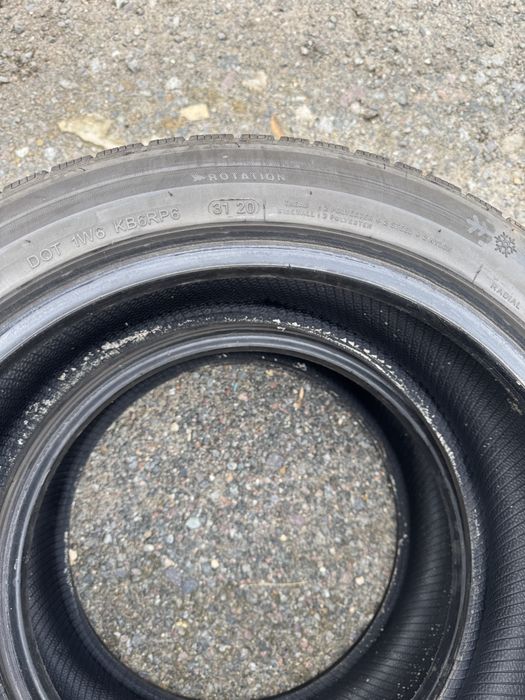 Продам резину  GRIPMAX 225/45r17 зима