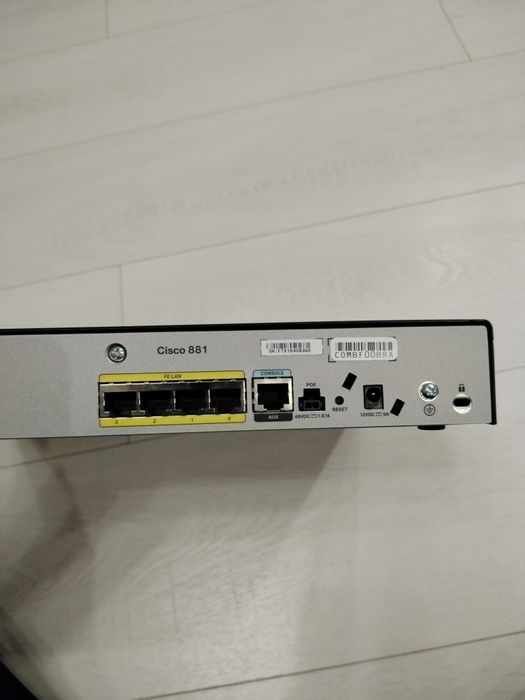 Маршрутизатор Cisco 800 Series (881)