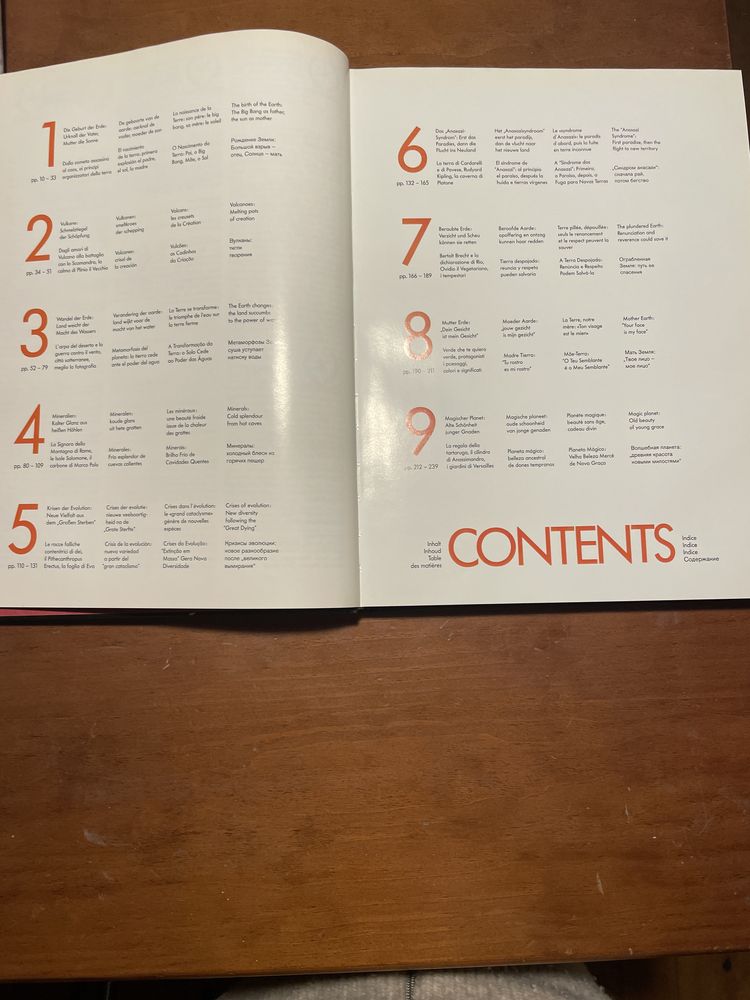 Livro “Terra Magica”