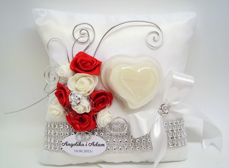 Poduszka na obrączki, wykonana na zamówienie.