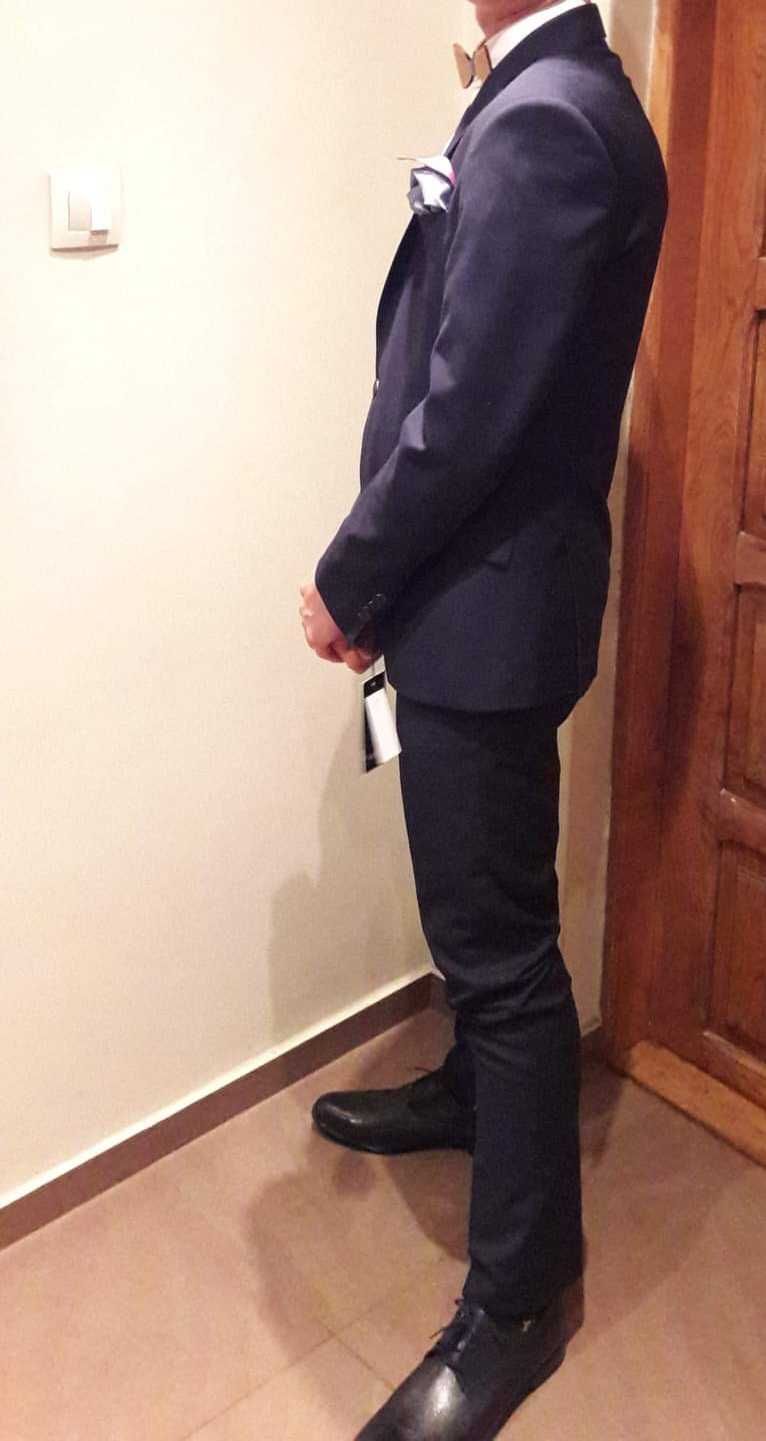 Na studniówkę, półmetek,  bal, komunię, wesele Garnitur męski Vestus
