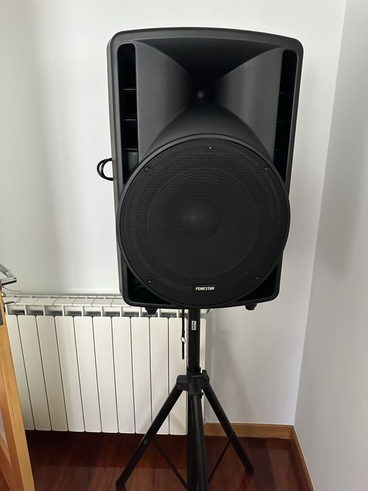 Coluna Som Amplificada FoneStar 15180U + Mesa Som + Microfone sem Fios