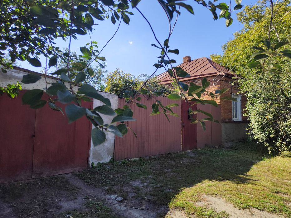 ‼️ Продам дом с гаражом метро Киевская. Сертификат‼️