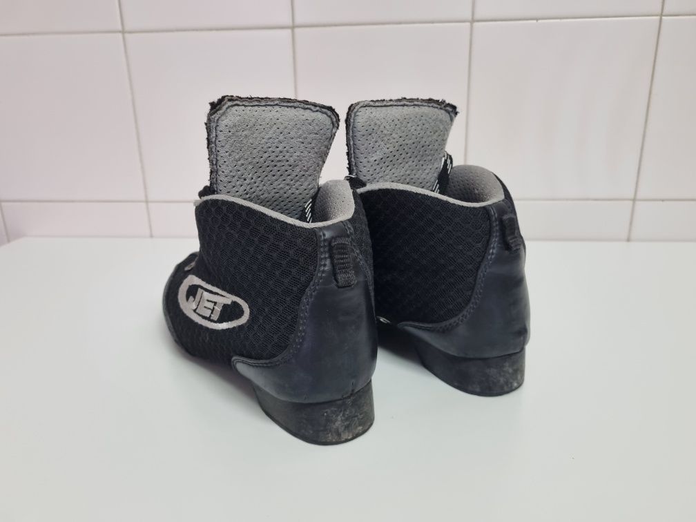 Bota patins hóquei NR 36