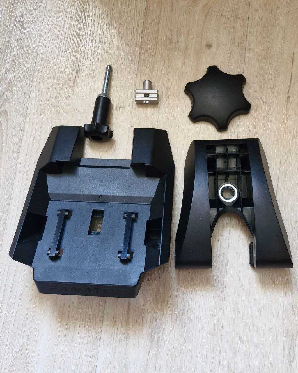 Крепление на стол Fanatec CSL DD Table Clamp