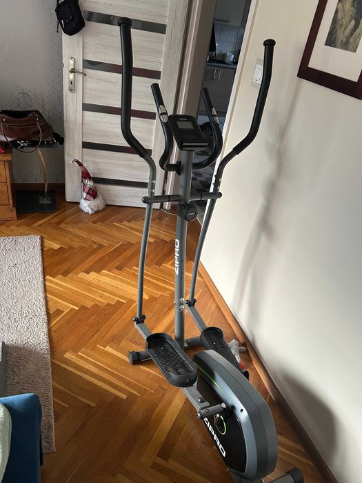 Orbitrek Zipro Shox Magnetyczny sprzedam lub wymienię na bieżnię